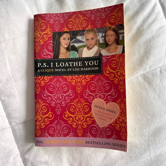 The Clique Book Series by Lisi Harrison - Picture 7 of 10